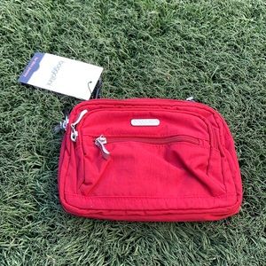 Baggallini belt pouch and shoulder strap